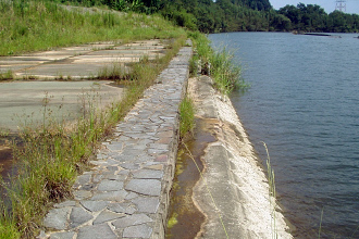 川内川 湯之尾地区 護岸工